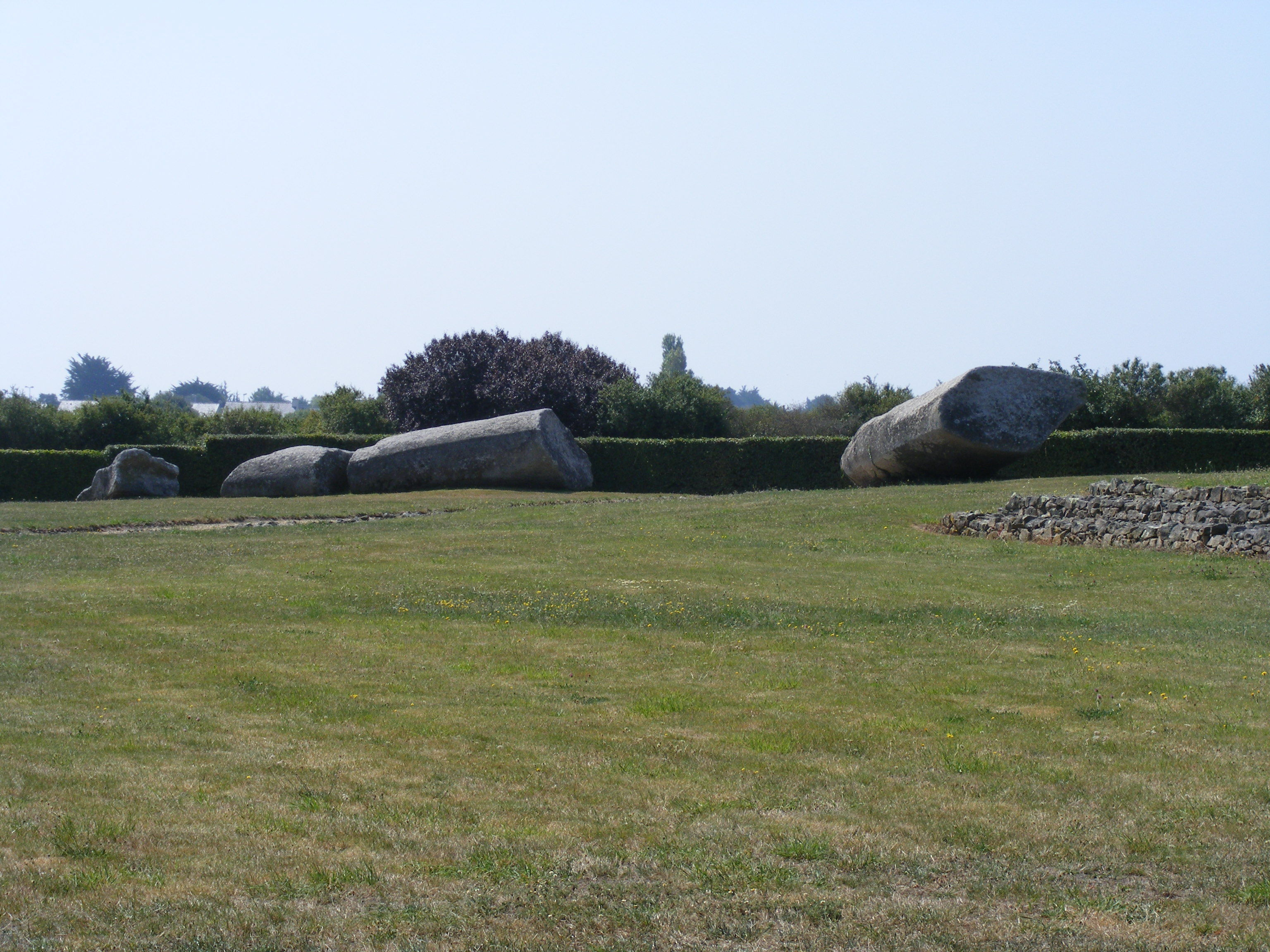 Curiosité et Curiosités Les Mégalithes de Locmariaquer Le Plus Grand Menhir du Monde Curiosité et Curiosités Les Mégalithes de Locmariaquer Le Plus Grand Menhir du Monde