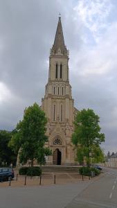 Église Saint-Rémi de Château-Gontier