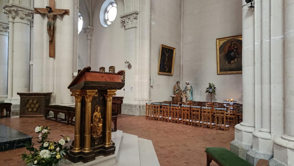 Église Saint-Rémi de Château-Gontier - Photo 14