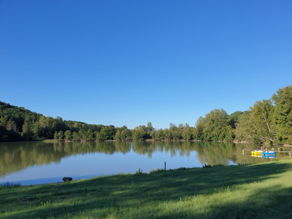 Camping du Lac de Néguenou
