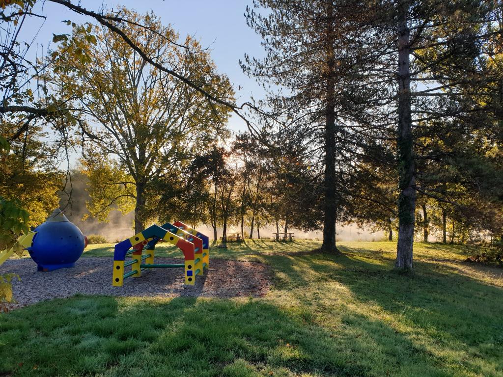 Camping du Lac de Néguenou