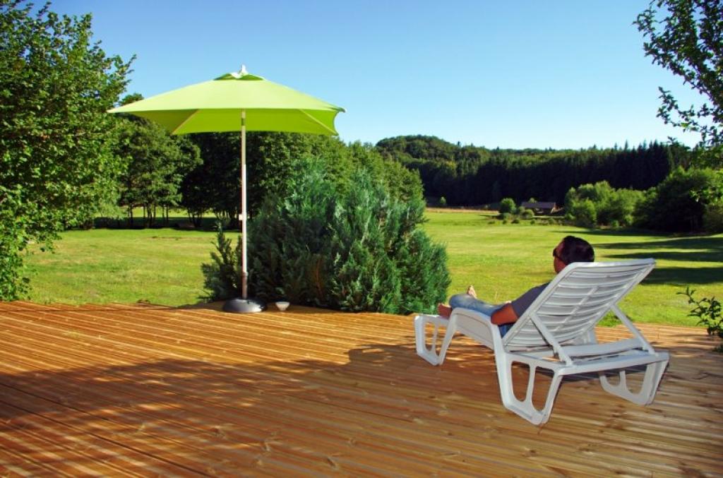 Camping ECRIN D'AUVERGNE : LODGES & SPA PRIVATIF