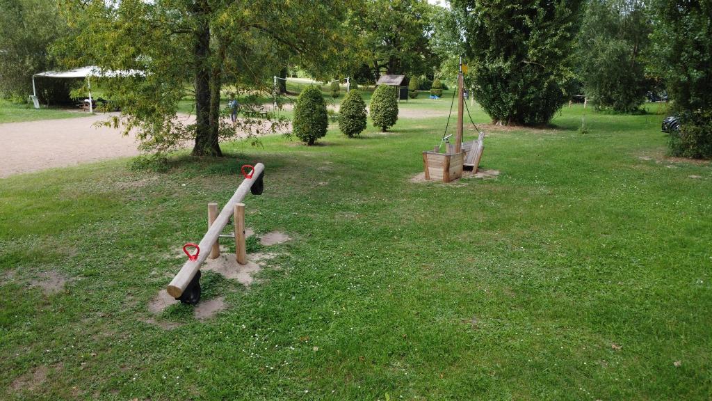 Camping Le Château de Bouafles