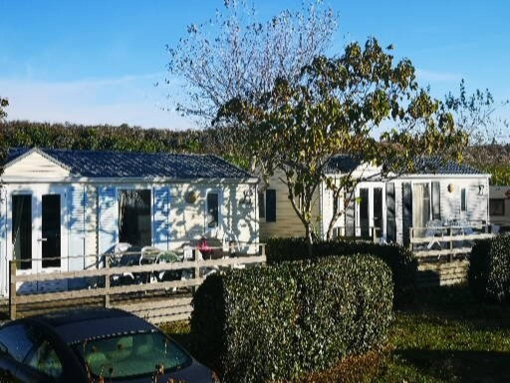 Camping L'Ile Percée