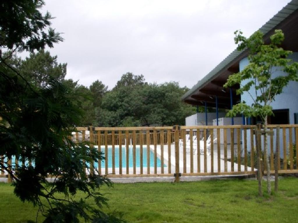 Camping Les Pins Bleus