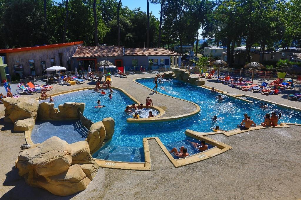 Camping Les Rochelets