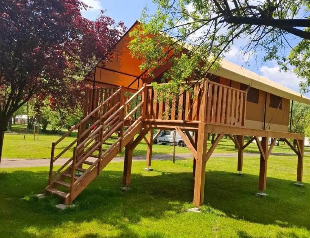 Camping Au Bord de Loire