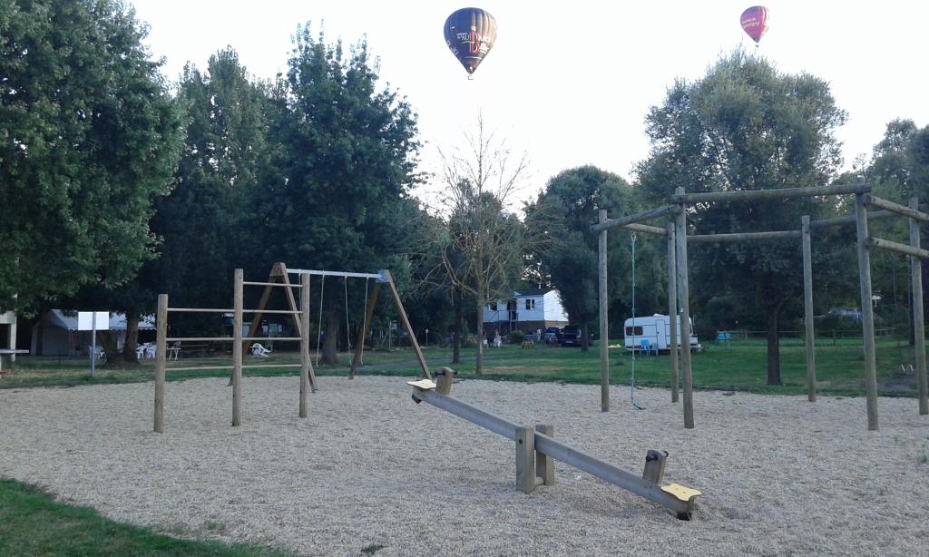 Camping Au Bord de Loire