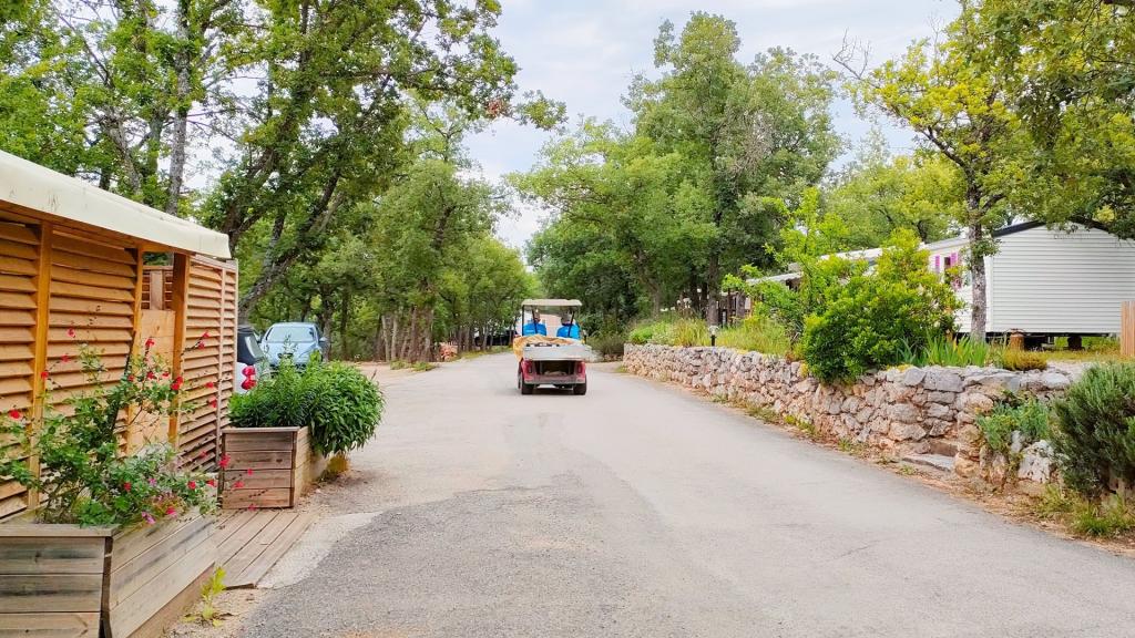 Camping TIKAYAN Les Rives du Lac de Sainte croix