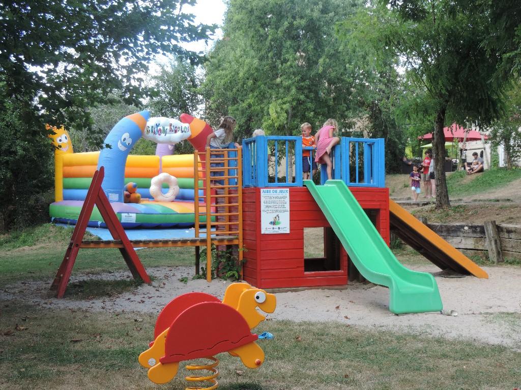 Camping Le Pigeonnier