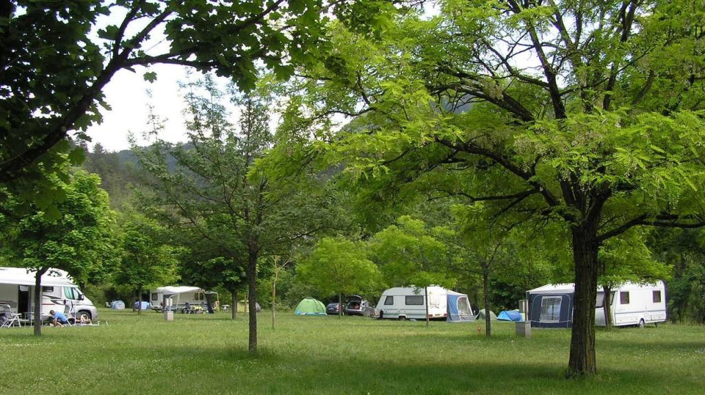 CAMPING DU PONT D'ESPENEL
